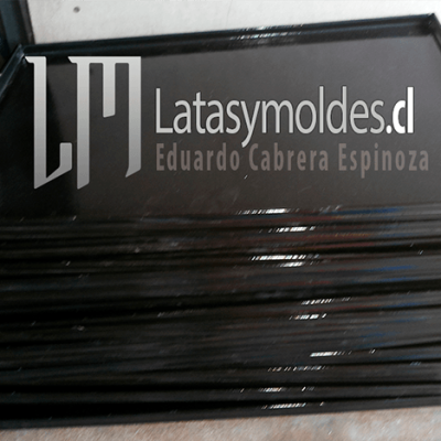 Bandejas lisas enlozadas
